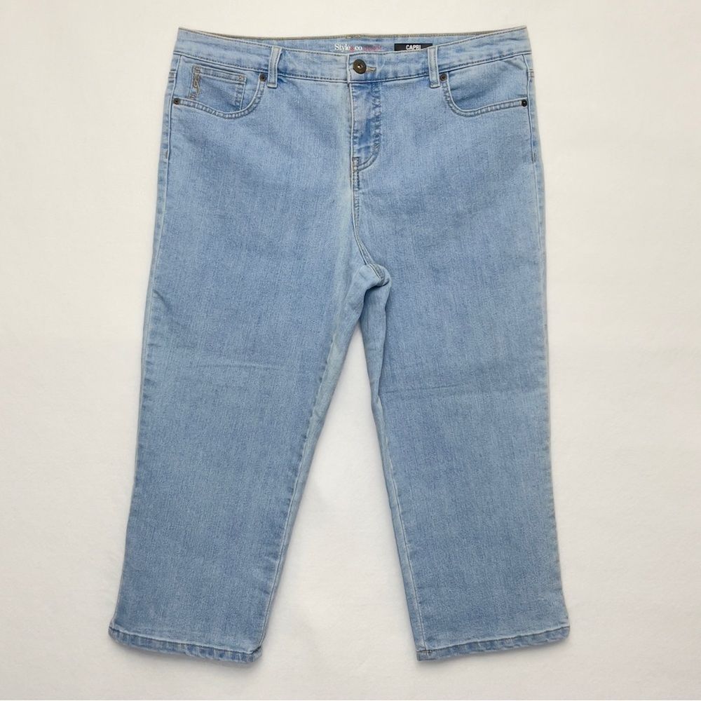 Style & Co. Light Blue Capris